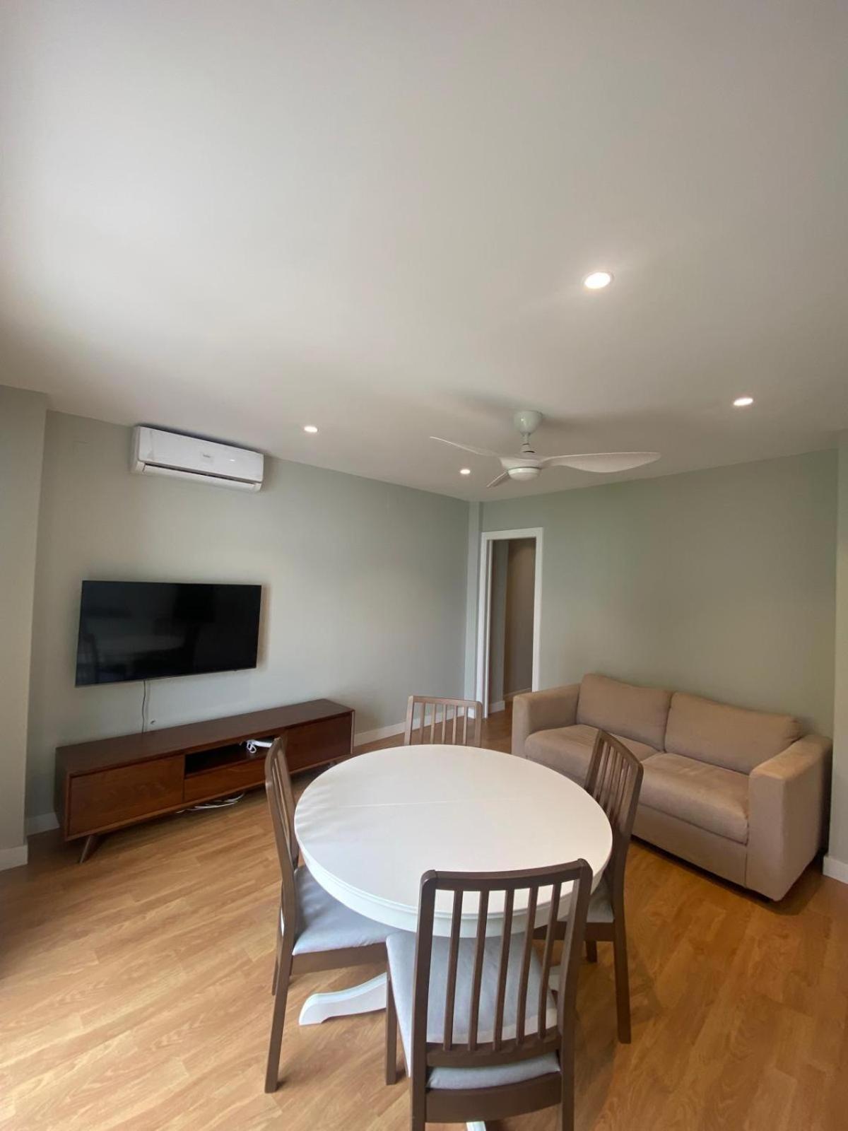 Deluxe Central Dolores De Nuestra Sra Apartment Севиля Екстериор снимка